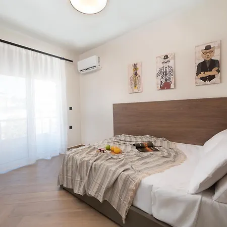 Dolce Casa Suite2 아파트 아판토우